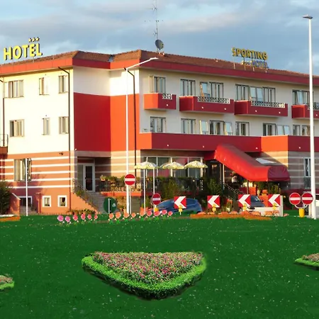 Hotel Sporting 3*